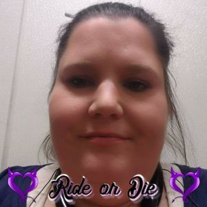 Meet your Posher, Joanie